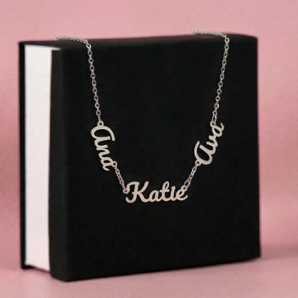 Multiple Name Necklace: Love in Mother's Hands