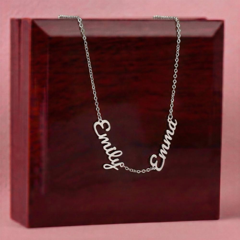 Multiple Name Necklace: Love in Mother's Hands